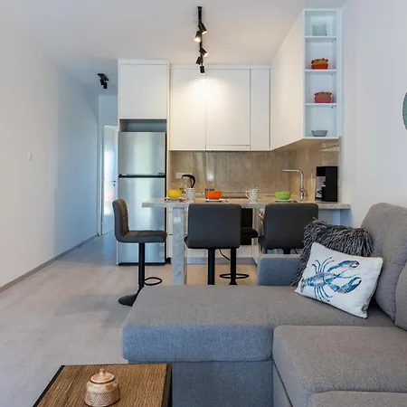 Modern One Bedroom At Lighthouse