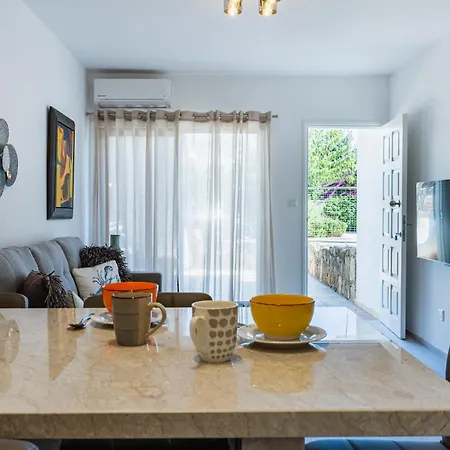 公寓 Modern One Bedroom At Lighthouse *