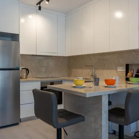 Modern One Bedroom At Lighthouse דירה *