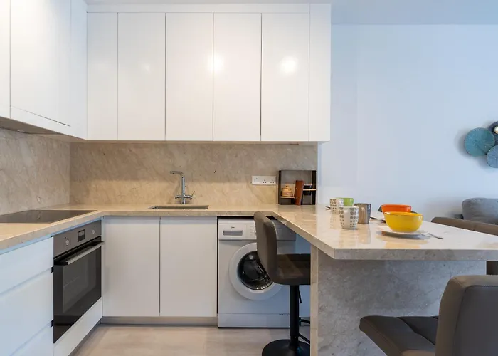 Modern One Bedroom At Lighthouse דירה *