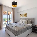 아파트 Modern One Bedroom At Lighthouse 파포스