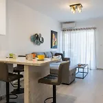 Modern One Bedroom At Lighthouse 아파트 *